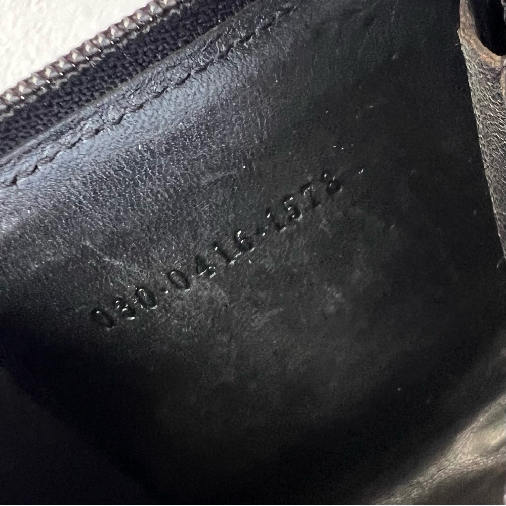 Gucci Coin Case Black Monogram - Picture 7 of 9